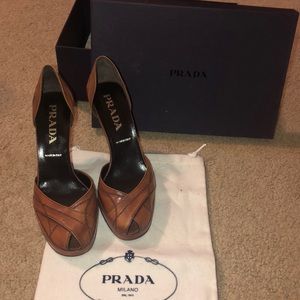 Prada Capr Fume Salmone Heels